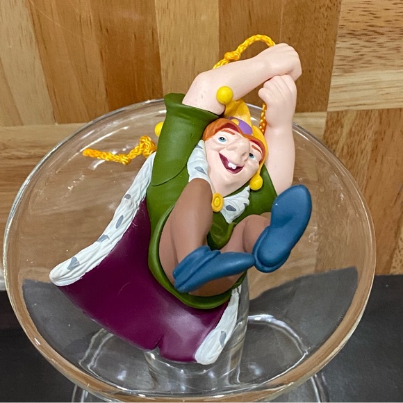 Vintage Disney QUASIMODO Hunchback of Notre Dame Grolier First Issue Ornament - Picture 9 of 14
